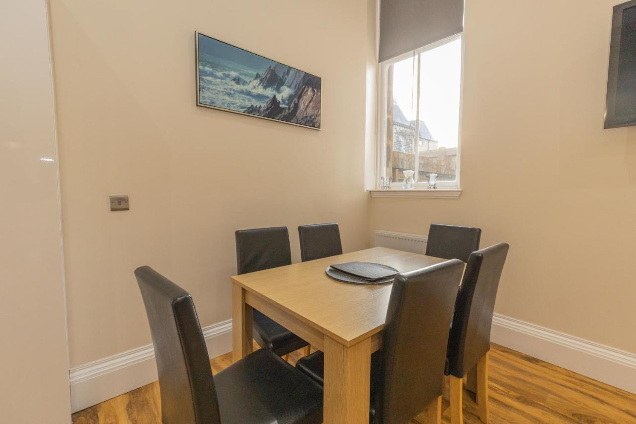 New 3-Bedroom Apartment Close To City Centre Édimbourg Extérieur photo
